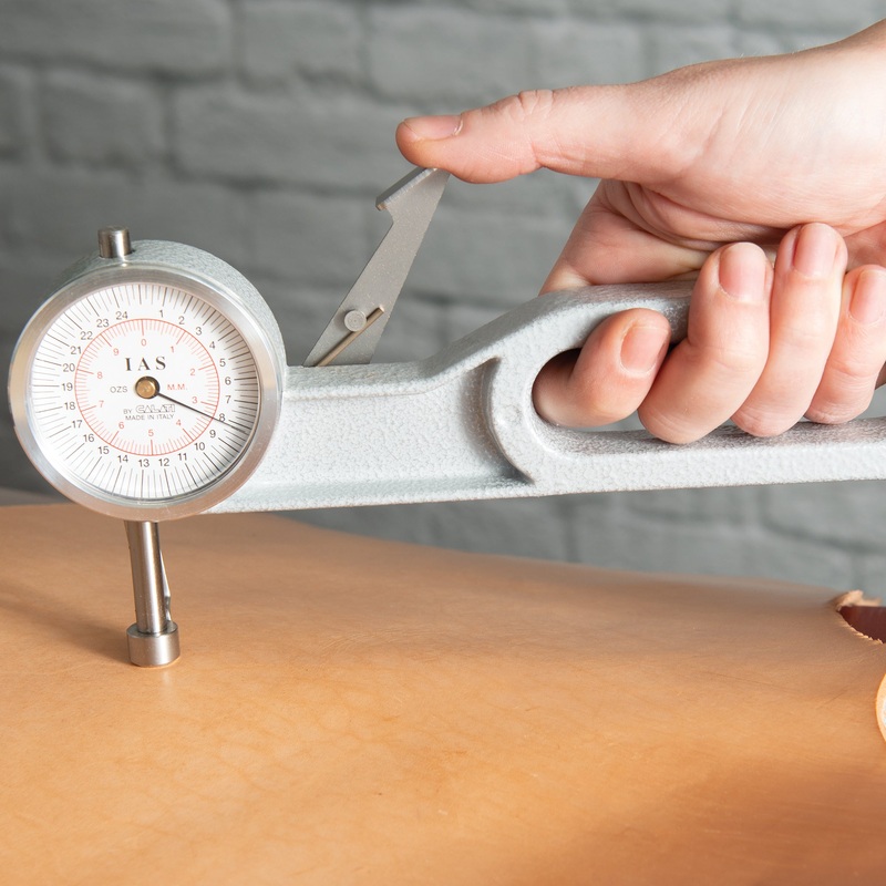 Leather Thickness Gauge, 8″ Throat